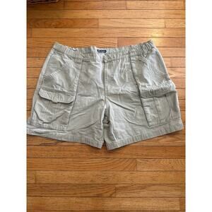 Men’s Size 2x Columbia Khaki Cargo Shorts
